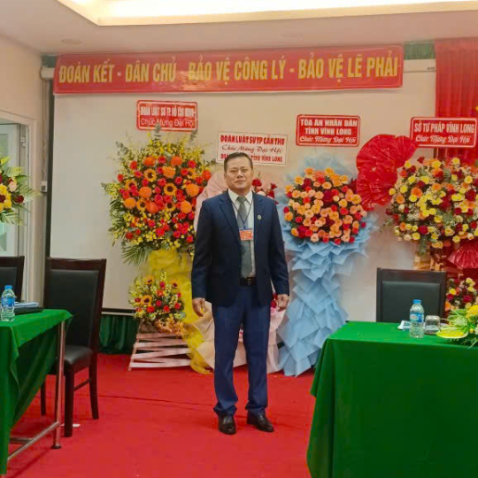 HOẠT ĐỘNG LUẬT SƯ TRẦN TIẾN