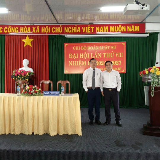 HOẠT ĐỘNG LUẬT SƯ TRẦN TIẾN